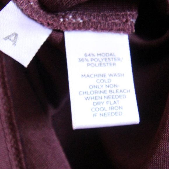 3/$25 ♻️ LOFT Sandwashed Split Neck Tee - Picture 3 of 3